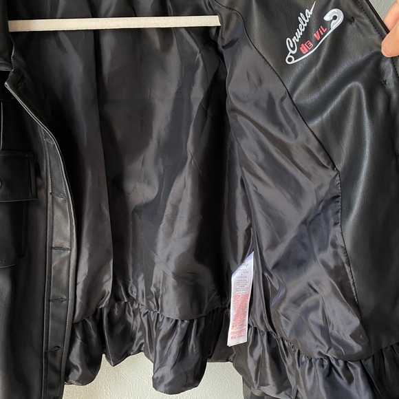 Disney Parks Her Collection Cruella de Vil Movie Faux Leather Jacket Black Sz1X - Picture 12 of 13